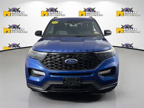 Used 2023 Ford Explorer ST-Line image 2