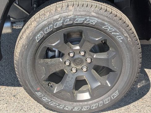 New 2026 RAM 1500 Big Horn AWD/4WD image 15