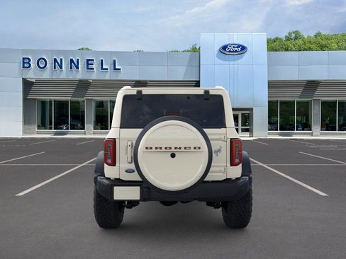 New 2026 Ford Bronco Outer Banks AWD/4WD image 5