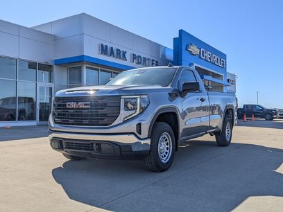 New 2026 GMC Sierra 1500 Pro w/ Pro Value Package