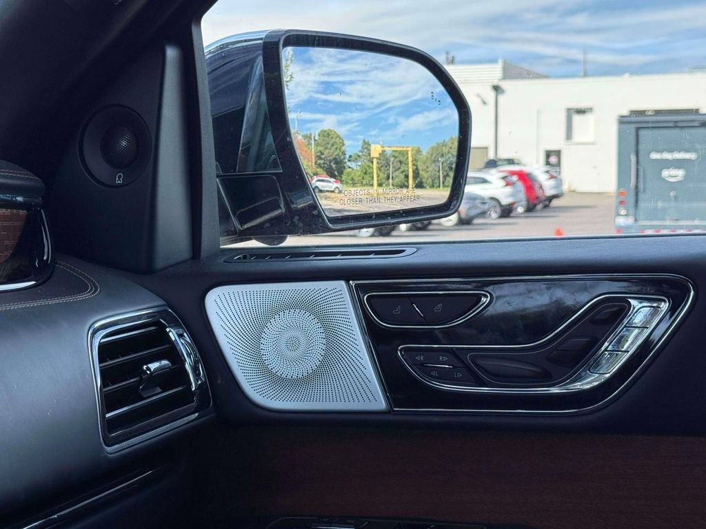 Used 2023 Lincoln Navigator L Black Label AWD/4WD image 26