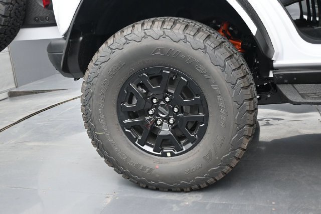 New 2026 Ford Bronco Raptor AWD/4WD image 35