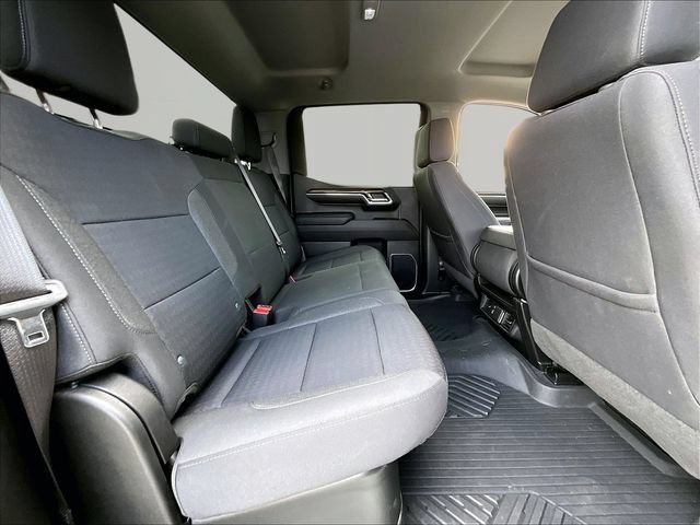 Used 2023 Chevrolet Silverado 1500 RST AWD/4WD image 16