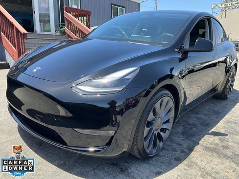 Used 2023 Tesla Model Y Performance AWD/4WD image 95