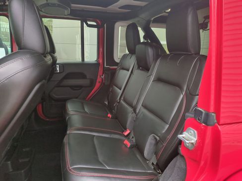 Used 2021 Jeep Wrangler Unlimited Rubicon image 26