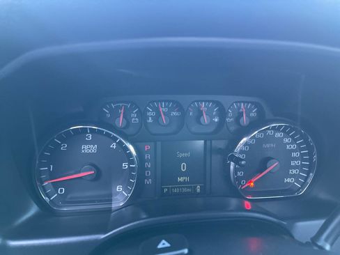 Used 2015 GMC Sierra 1500 2WD Regular Cab image 9