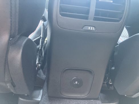 Used 2024 Ford Escape ST-Line w/ Tech Pack #1 image 18