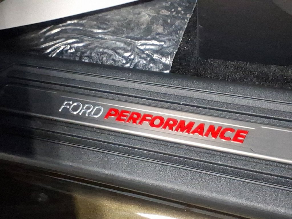New 2026 Ford Bronco Raptor w/ Interior Carbon Fiber Pack AWD/4WD image 13
