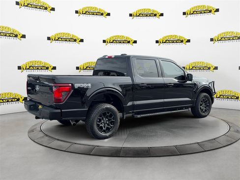 Used 2024 Ford F150 XLT w/ FX4 Off-Road Package image 5