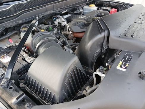 Used 2022 RAM 2500 Limited image 65