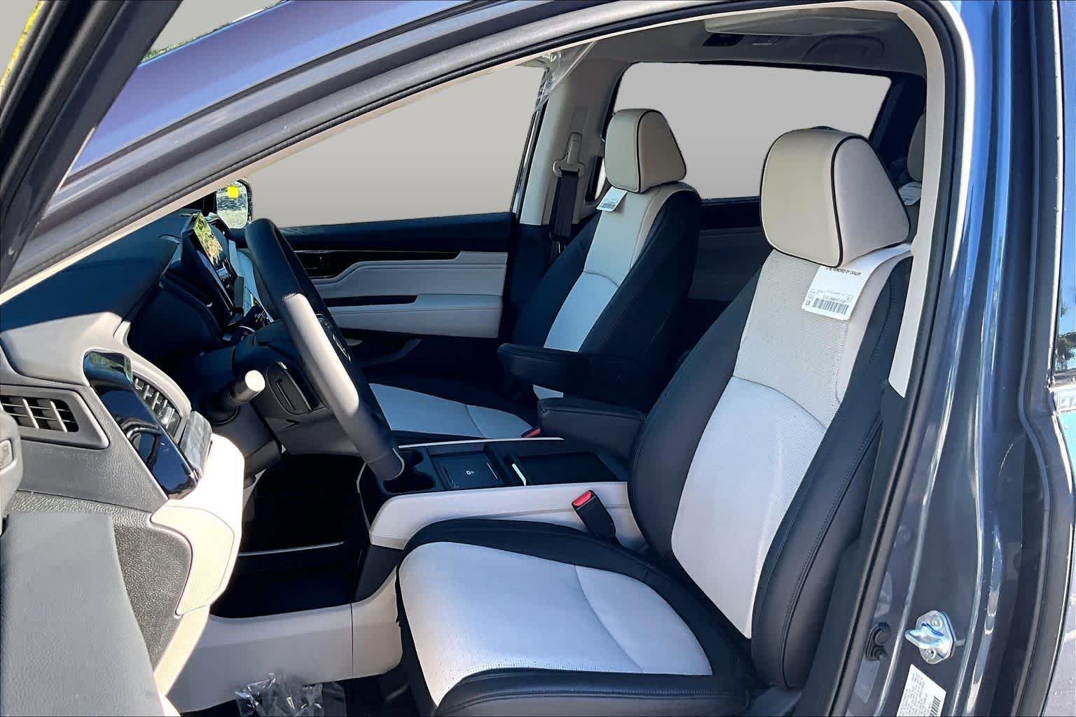 New 2027 Honda Odyssey Elite image 15