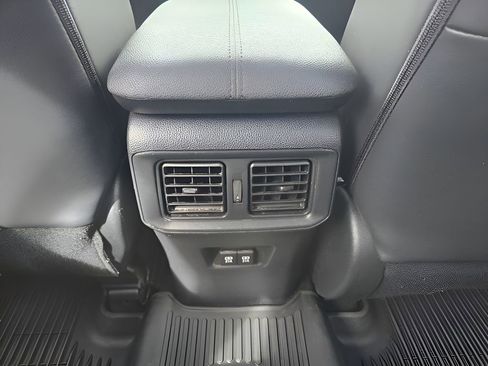 Used 2019 Toyota RAV4 Limited image 28