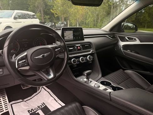 Used 2021 Genesis G70 3.3T RWD image 21