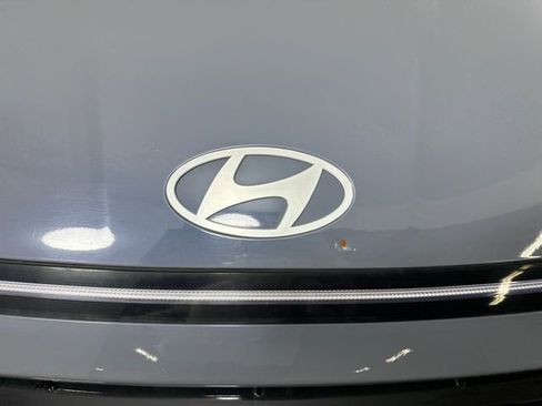 Used 2024 Hyundai Sonata SEL w/ Convenience Package FWD image 9