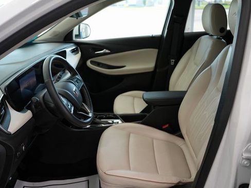 Used 2024 Buick Encore GX Avenir w/ Avenir Technology Package image 14