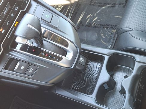 Used 2018 Honda CR-V EX-L image 19