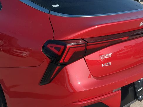 Certified 2025 Kia K5 GT-Line image 11