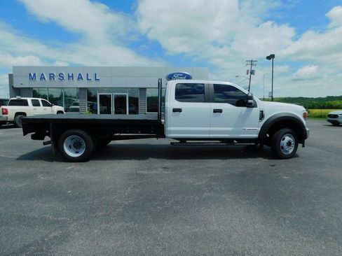 Used 2022 Ford F550 4x4 Crew Cab Super Duty w/ Power Equipment Group image 9