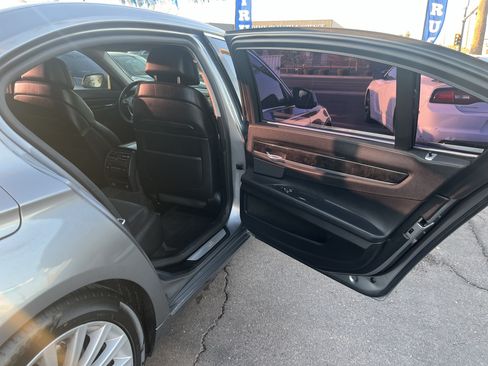 Used 2012 BMW 750Li RWD image 22