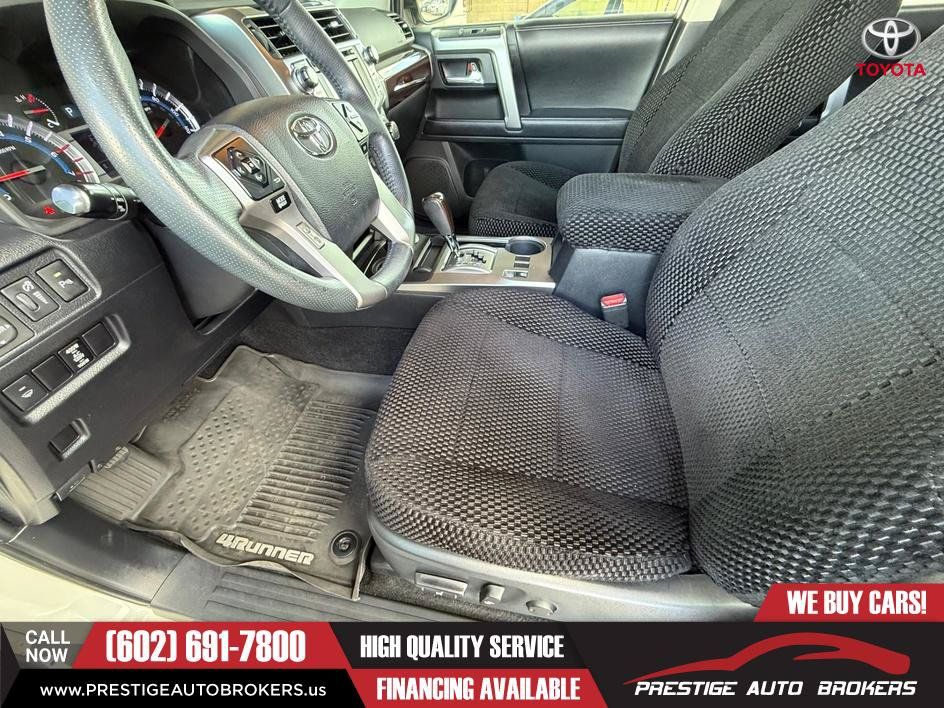 Used 2018 Toyota 4Runner Limited AWD/4WD image 19