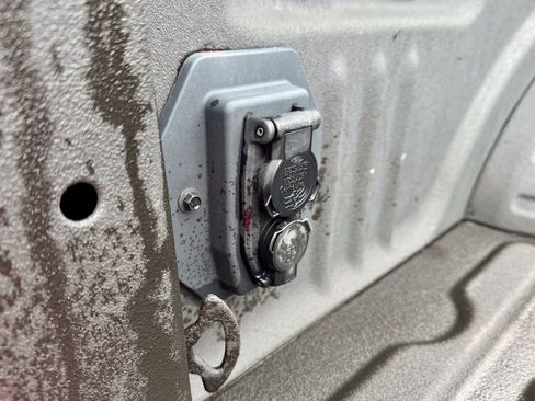 Certified 2024 Ford F350 Lariat w/ Chrome Package image 16