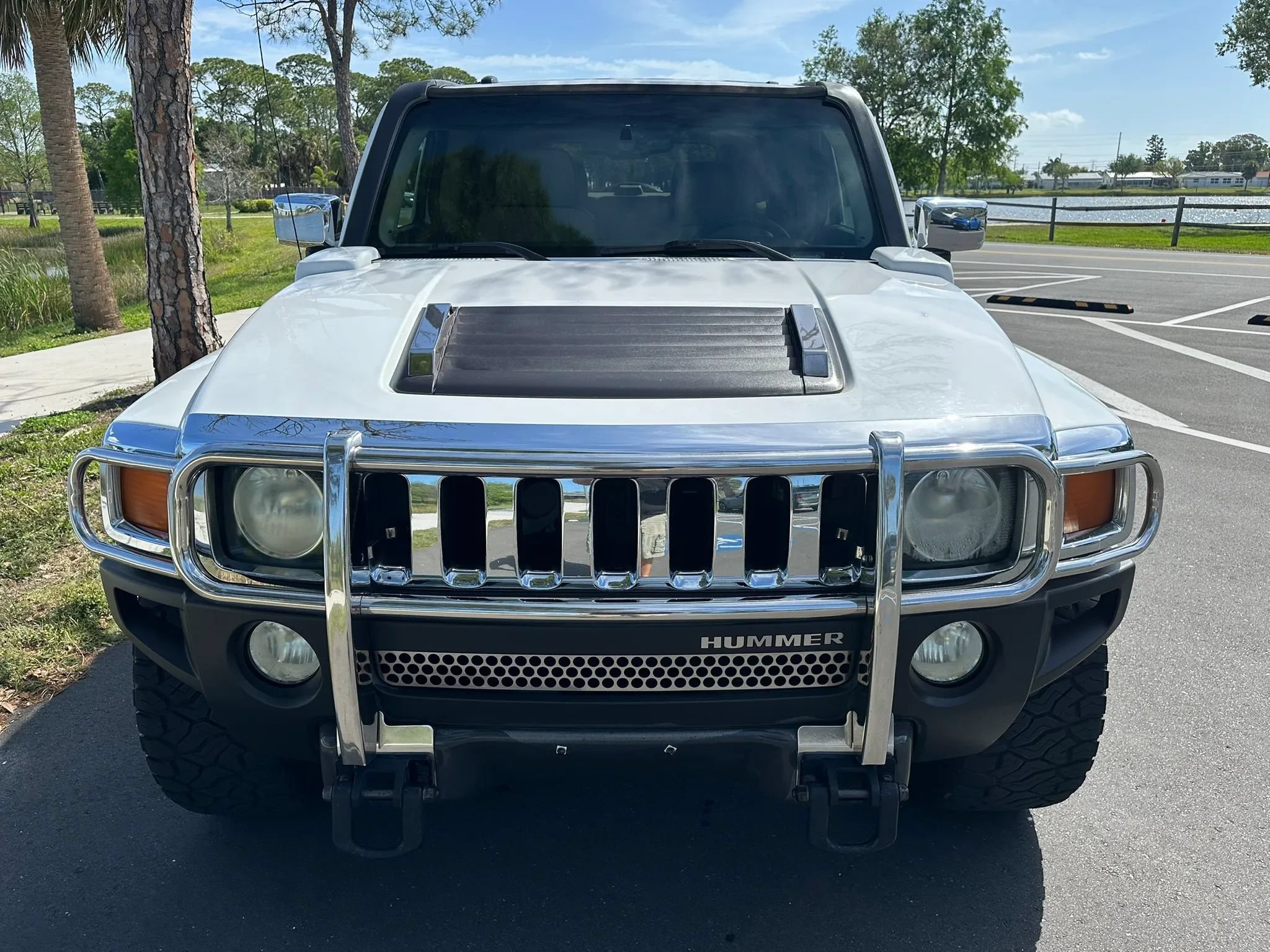 Used 2006 HUMMER H3 AWD/4WD image 2