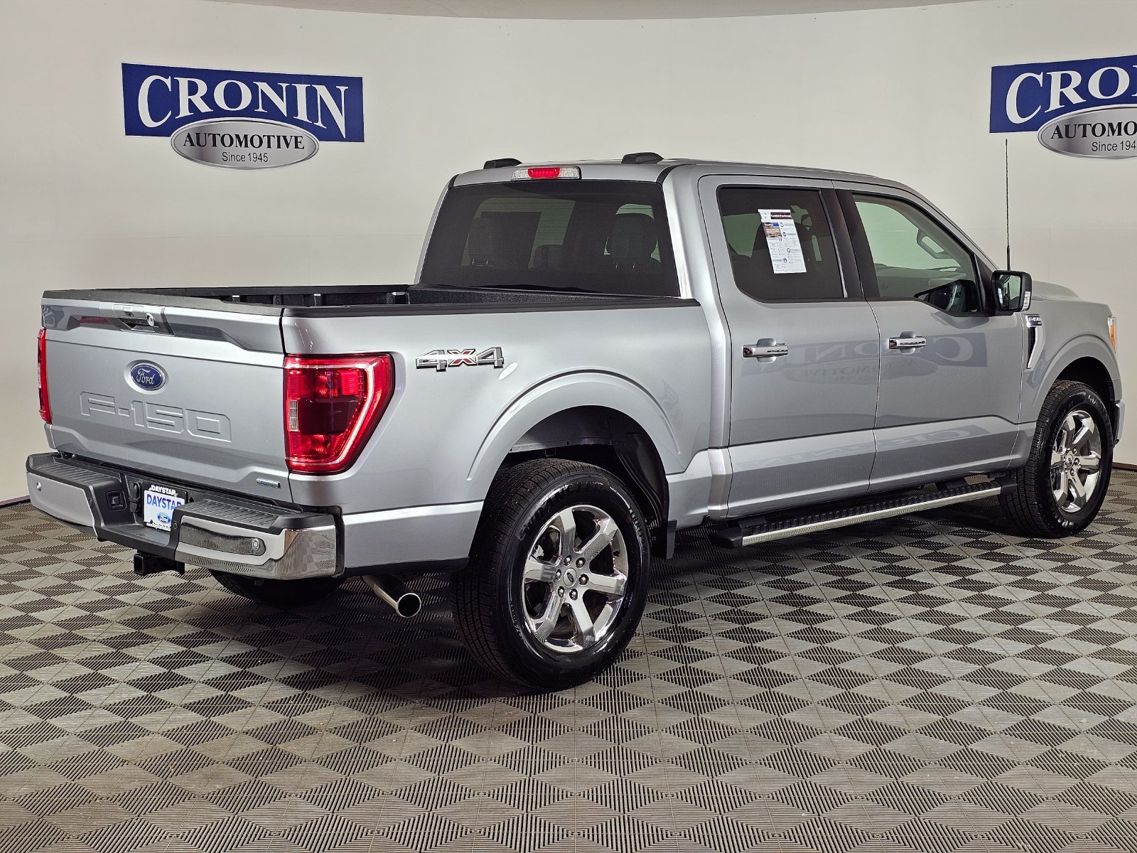 Used 2022 Ford F150 XLT w/ Equipment Group 302A High AWD/4WD image 30