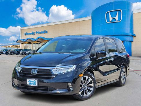 Certified 2024 Honda Odyssey EX-L image 1