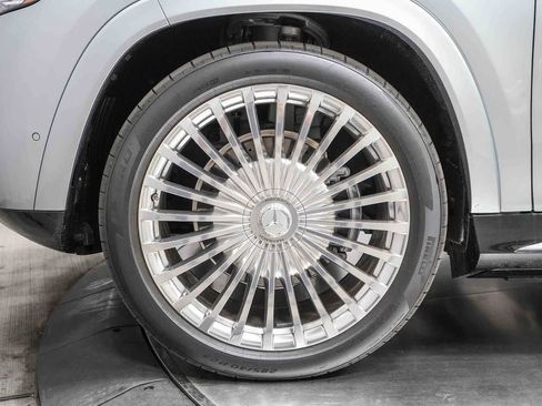 New 2026 Mercedes-Benz Maybach GLS 600 4MATIC image 11