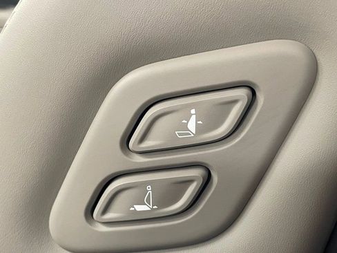 Used 2024 Kia EV9 Wind image 49