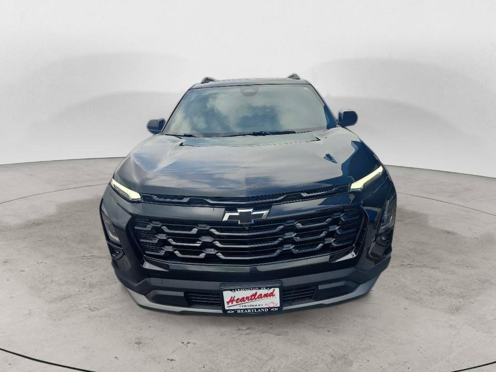 Used 2025 Chevrolet Equinox LT w/ Convenience Package II AWD/4WD image 8