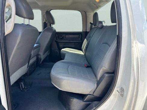 Used 2016 RAM 3500 Tradesman w/ Ambulance Prep Group RWD image 33