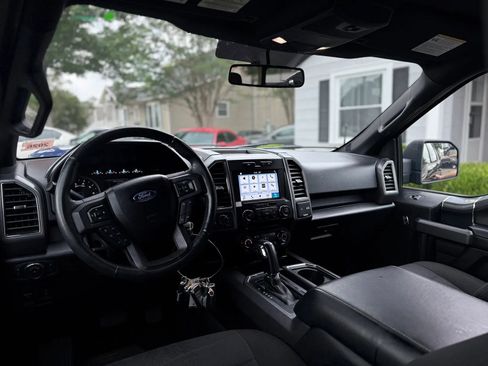 Used 2018 Ford F150 XLT w/ Equipment Group 302A Luxury AWD/4WD image 10
