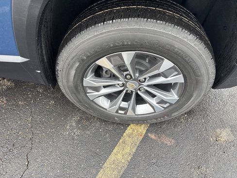 New 2026 Chevrolet Equinox LT image 6