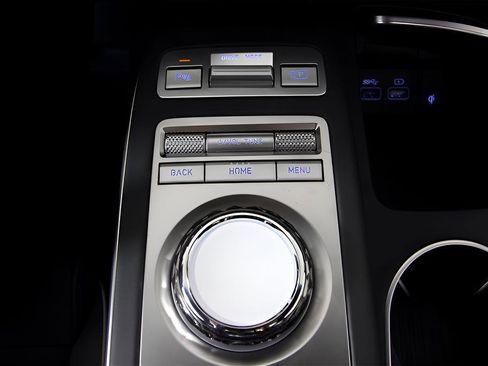 New 2025 Genesis GV70 3.5T Sport image 39