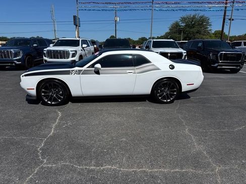 Used 2023 Dodge Challenger R/T w/ T/A Package RWD image 3