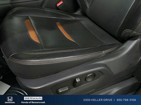 Used 2023 GMC Sierra 1500 AT4 w/ AT4 Premium Package image 15