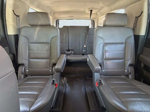 Used 2018 GMC Yukon XL Denali AWD/4WD image 19