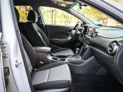 Used 2018 Hyundai Kona SEL image 15