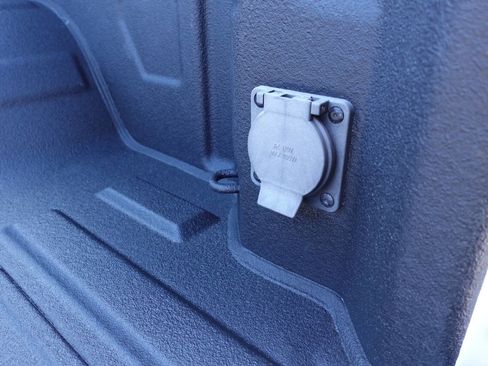 Used 2023 GMC Sierra 1500 Pro w/ Graphite Edition image 29