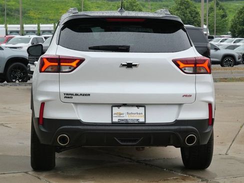 Used 2023 Chevrolet TrailBlazer RS w/ Sun and Liftgate Package AWD/4WD image 6