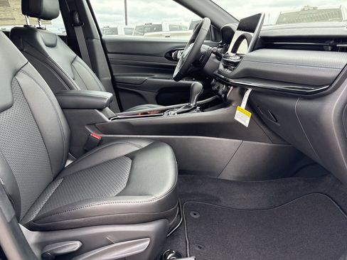 New 2026 Jeep Compass Latitude image 17