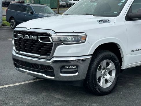 Used 2025 RAM 1500 Big Horn AWD/4WD image 37