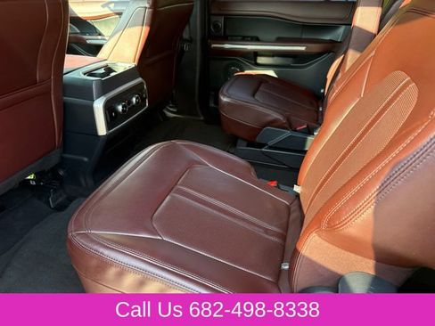 Used 2024 Ford Expedition Max Limited AWD/4WD image 18