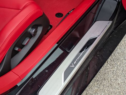 Certified 2023 Chevrolet Corvette Stingray Premium Cpe w/ Z51 Performance Package image 28