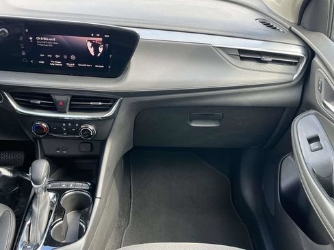 Used 2025 Buick Encore GX Preferred FWD image 18
