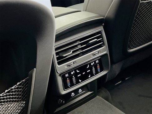 New 2026 Audi Q8 Premium Plus image 23