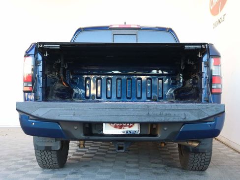 Used 2022 Nissan Frontier PRO-4X w/ Technology Package image 5