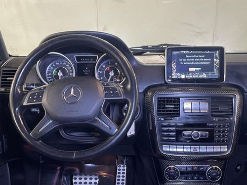 Used 2015 Mercedes-Benz G 63 AMG 4MATIC image 26