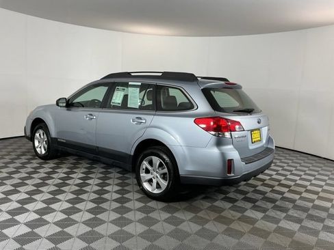 Used 2014 Subaru Outback 2.5i w/ Alloy Wheel Package AWD/4WD image 7